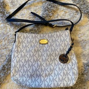 Michael Kors Crossbody Purse